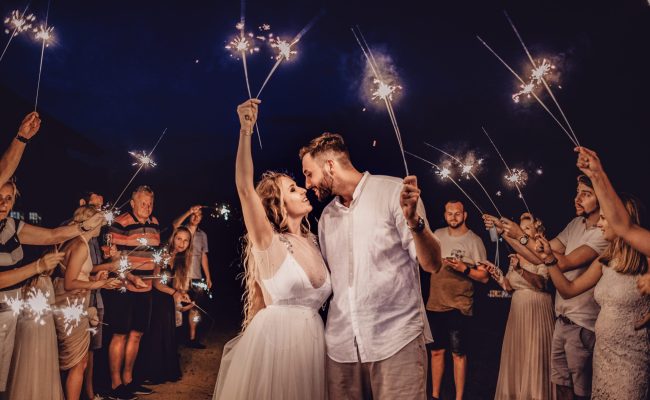 Hollywood-hotel-cannes-wedding-party-scaled